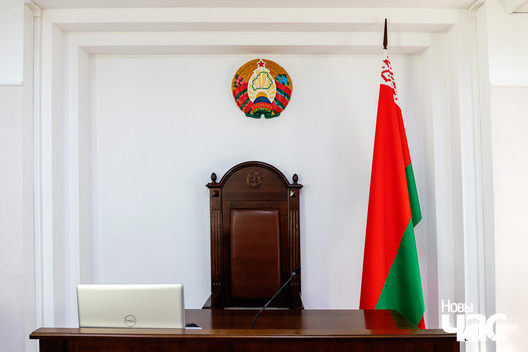 _julija_juhno___sud___ekanamiczny_sud__fota_dzmitryeu_dzmitryj_novy_czas__7__logo.jpg _julija_juhno___sud___ekanamiczny_sud__fota_dzmitryeu_dzmitryj_novy_czas__7__logo.jpg