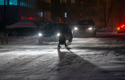 _minsk___belarus___nadvor_e___cyklon___sneh___zaviruha__fota_dzmitryeva_dzmitryja_novy_czas__20__logo.jpg _minsk___belarus___nadvor_e___cyklon___sneh___zaviruha__fota_dzmitryeva_dzmitryja_novy_czas__20__logo.jpg