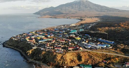 Вярнуць Курылы курыльцам