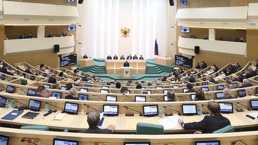 Новы закон закране замежнікаў, і высылаць іх будуць у выпадку пагрозы суверэнітэту. Фота: ИЗВЕСТИЯ/ Зураб Джавахадзеэ Новы закон закране замежнікаў, і высылаць іх будуць у выпадку пагрозы суверэнітэту. Фота: ИЗВЕСТИЯ/ Зураб Джавахадзеэ