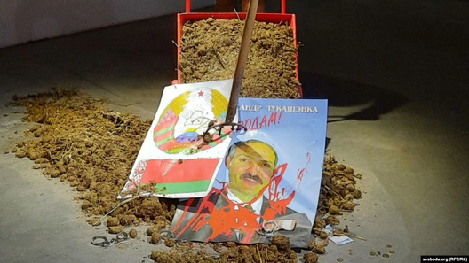 Кіеўскі перформанс Алеся Пушкіна Кіеўскі перформанс Алеся Пушкіна