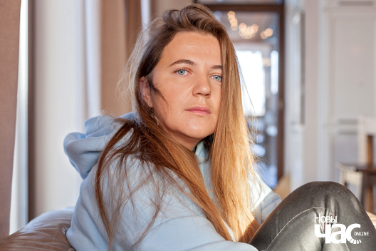 aljaksandra_sluckaja._fota_dzmitryja_dzmitryeva_novy_czas11_logo.jpg aljaksandra_sluckaja._fota_dzmitryja_dzmitryeva_novy_czas11_logo.jpg