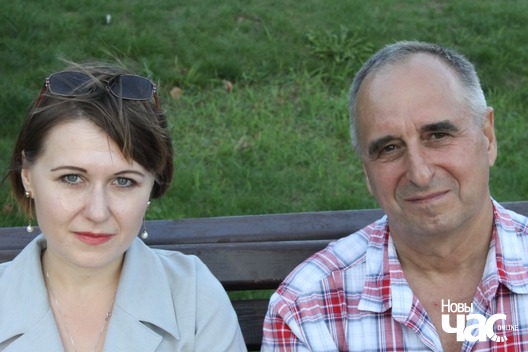 Аляксеенкава з бацькам, які цяпер яе законны прадстаўнік Аляксеенкава з бацькам, які цяпер яе законны прадстаўнік