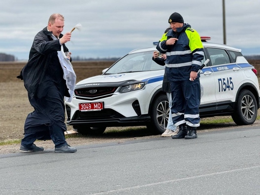 3/3 asvjaczenne_daroh_na_sluczczyne._fota__t.me_slutskgorodby_1.jpg