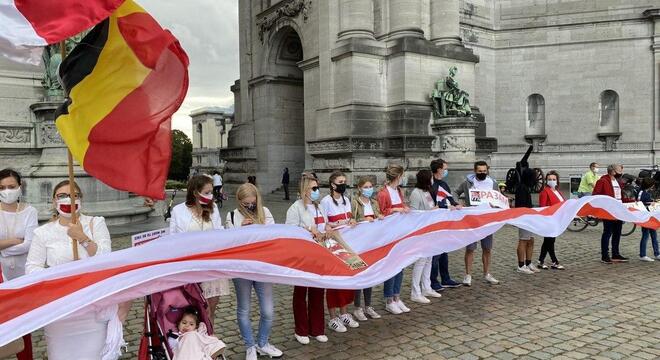 Шрайбман пра камісію Лукашэнкі Шрайбман: «Нішто не перашкаджае завабіць у краіну эмігрантаў, а потым іх кінуць»