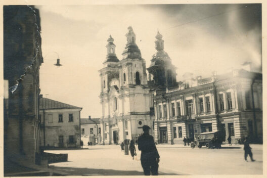 b9dd6f7db33f3463fc32886ce03a94ff.jpg b9dd6f7db33f3463fc32886ce03a94ff.jpg