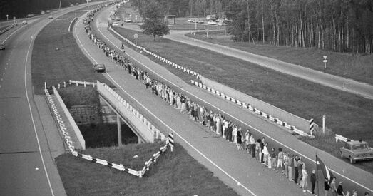 Ланцуг салідарнасці з Беларуссю зладзяць літоўцы. Беларусы могуць працягнуць яго ад мяжы