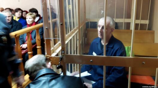 Суд над праваабаронцам Андрэем Бандарэнкам. Магілёў, 29 сакавіка 2107 году / svaboda.org Суд над праваабаронцам Андрэем Бандарэнкам. Магілёў, 29 сакавіка 2107 году / svaboda.org