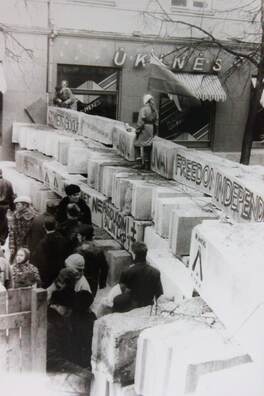 2/19 barykada_na_hedymina_logo.jpg