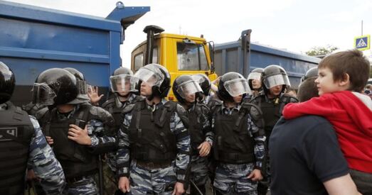 Пратэсты і хапуны ў Расіі — затрыманныя больш за 1500 чалавек