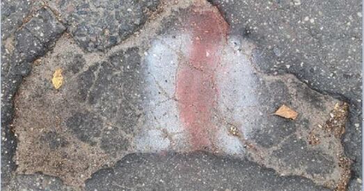 За бел-чырвона-белы сцяг на фуры аштрафавалі лідчаніна