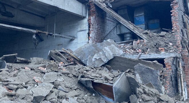 296-ты дзень вайны 296-ты дзень вайны. Расія спрабуе знішчыць цеплазабеспячэнне найбуйнейшых украінскіх гарадоў