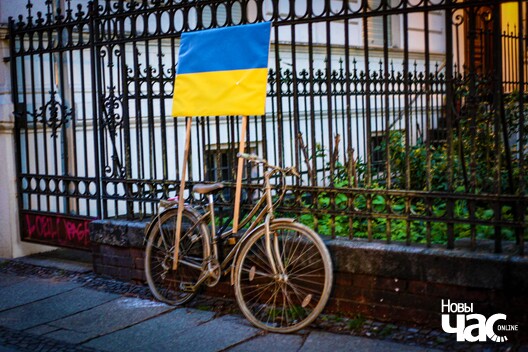 1/12 berlin2_logo.jpg