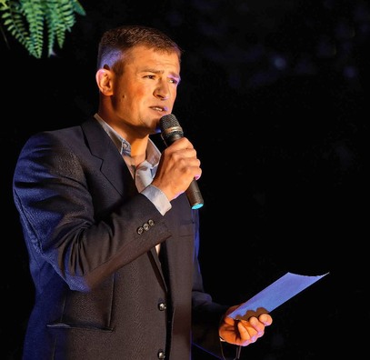 3/4 bosch_y_kupala_135_5.jpg