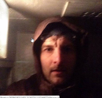 Брытанскі журналіст Філіп Уорвік у аўтазаку. Фота з сацыяльных сетак Брытанскі журналіст Філіп Уорвік у аўтазаку. Фота з сацыяльных сетак