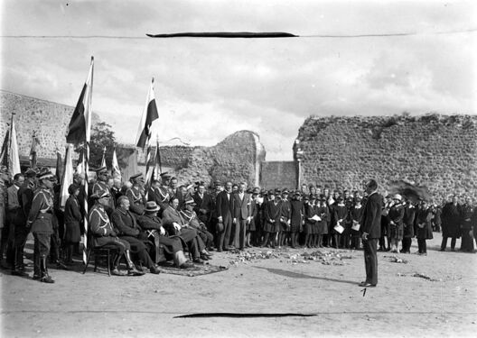 bye51e8f9bd67.jpg bye51e8f9bd67.jpg