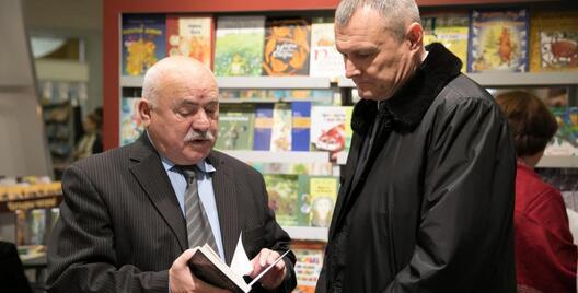 Мікалай Чаргінец і Ігар Шуневіч. Фота "Наша Ніва". Мікалай Чаргінец і Ігар Шуневіч. Фота "Наша Ніва".