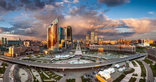 «Хочаш жыць тут — стань казахам!»