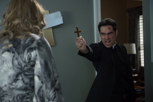 Кадр з серыяла «Той, хто выганяе д'ябла». Крыніца:Twitter Кадр з серыяла «Той, хто выганяе д'ябла». Крыніца:Twitter