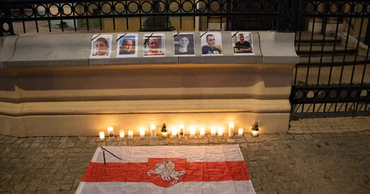 Беларусы Лодзі ўшанавалі памяць забітых герояў (фота)