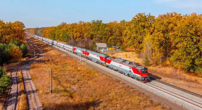 Пуціна возяць на бронецягніку Расследаванне: Да рэзідэнцый Пуціна падвялі сакрэтную чыгунку, яго самога возяць на бронецягніку