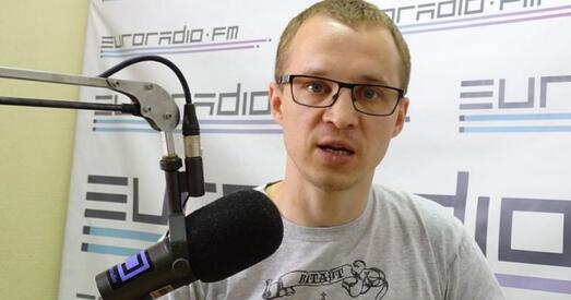 Зміцер Дашкевіч: Надышоў час неадэкватам адваліць з палітыкі