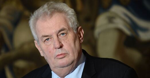 Прэзідэнт Чэхіі прапанаваў кампенсаваць анексію Крыму нафтай або газам