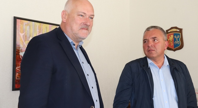 Нямецкага дэпутата абвінавачваюць у выкарыстанні працы беларускіх палітвязняў На нямецкага дэпутата падалі ў суд за эксплуатацыю беларускіх палітвязняў