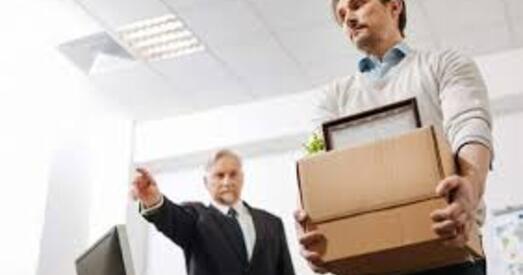 У Беларусі больш людзей звальняюць, чым працаўладкоўваюць