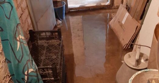 У Драгічыне затапіла двор