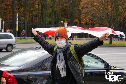 30/39 dsc08616_logo.jpg