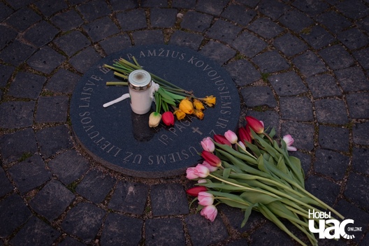 3/6 dsc_1040_1_logo.jpg