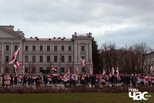 5/6 dsc_1047_logo.jpg