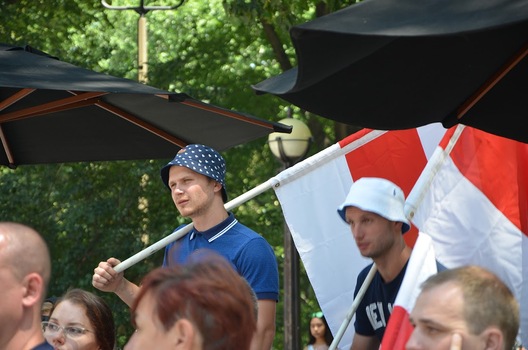 5/6 dsc_9230_logo.jpg