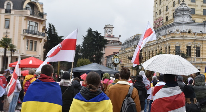 Ці будзе Беларусь плаціць рэпарацыі Украіне? Ці павінна будзе Беларусь плаціць рэпарацыі Ўкраіне