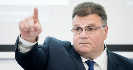 «Агідна, калі рэжым у агоніі знішчае тых, хто ўслаўляе Беларусь у свеце»