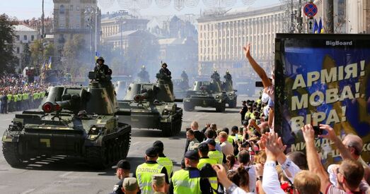 Замест «Здрастуйте, товариші» — «Слава Україні». Падпісаны закон пра вайсковае вітанне