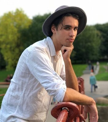 egor_90_v.jpg egor_90_v.jpg