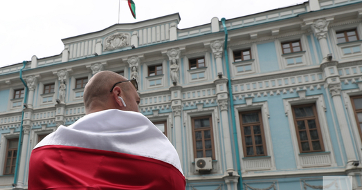 «Скарачэнне дыппрадстаўніцтваў за мяжой — гэта капітуляцыя»