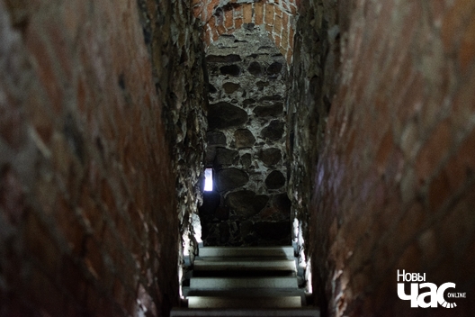 1/4 ekspazicyja_mednickaha_zamka_logo.jpg