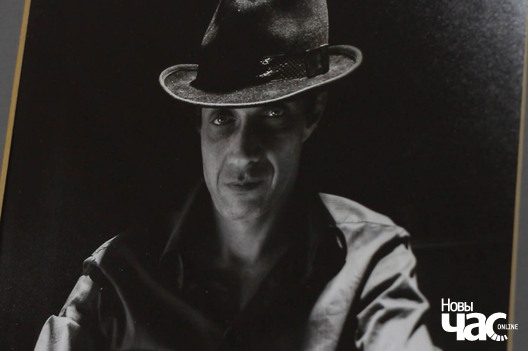 12/14 epizod_03.00_07_11_20.nepodviznoe_izobrazenie012_logo.jpg