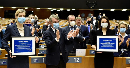 Уладзіміра Зяленскага і ўкраінскі народ вылучылі на прэмію Сахарава