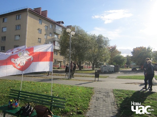 4/5 eskiz_pomnika_003_logo.jpg