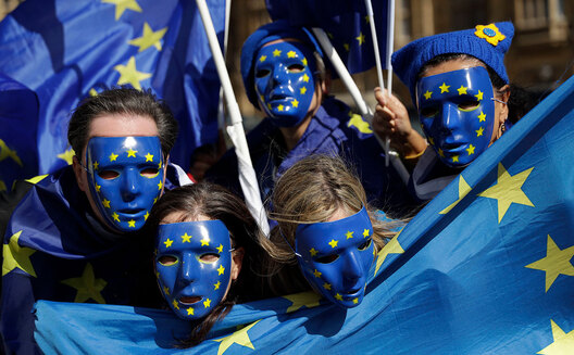 eu_3.jpg eu_3.jpg