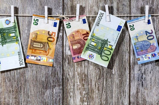 euro_6.jpg euro_6.jpg