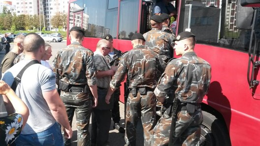 Затрыманні каля Дома Правасуддзя. Фота: ПЦ "Вясна" Затрыманні каля Дома Правасуддзя. Фота: ПЦ "Вясна"