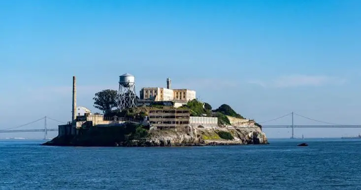 Трамп хоча зноў адкрыць Алькатрас