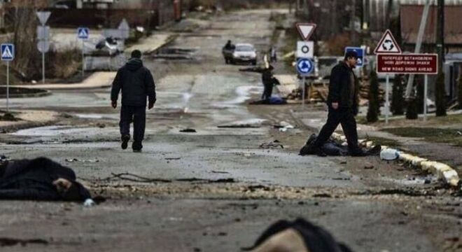 Лукашэнка зноў назваў вінаватых у разні ў Бучы Лукашэнка зноў выкрыў вінаватых у забойствах у Бучы. Трагедыю назваў «паказухай»