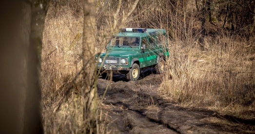 Мігранты штурмуюць мяжу з ЕС