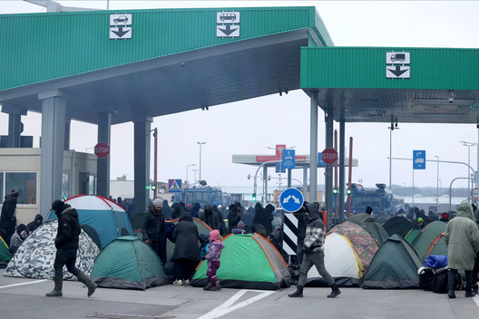 Мігранты ў Брузгах — мінулы год. Мігранты ў Брузгах — мінулы год.